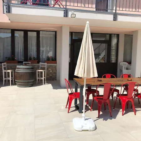 Corte Del Garda Apartment *