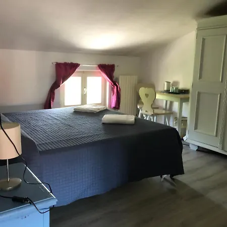 Corte Del Garda Apartment *
